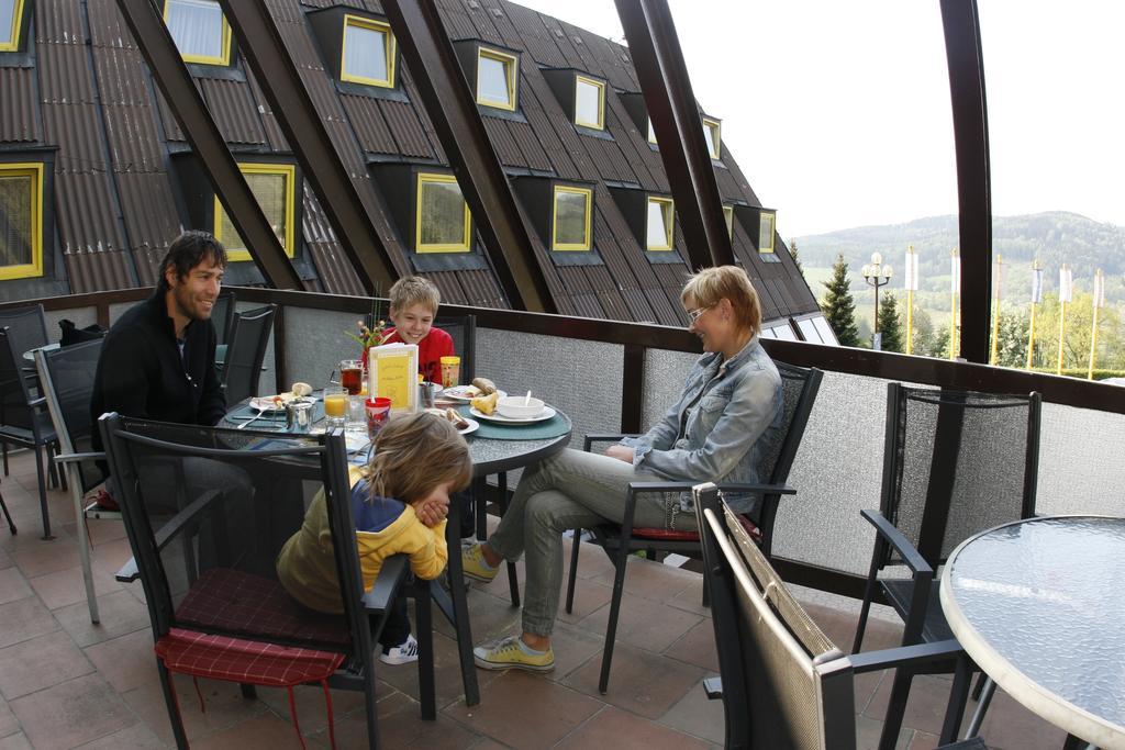 Wellness Hotel Diana Velké Losiny Buitenkant foto